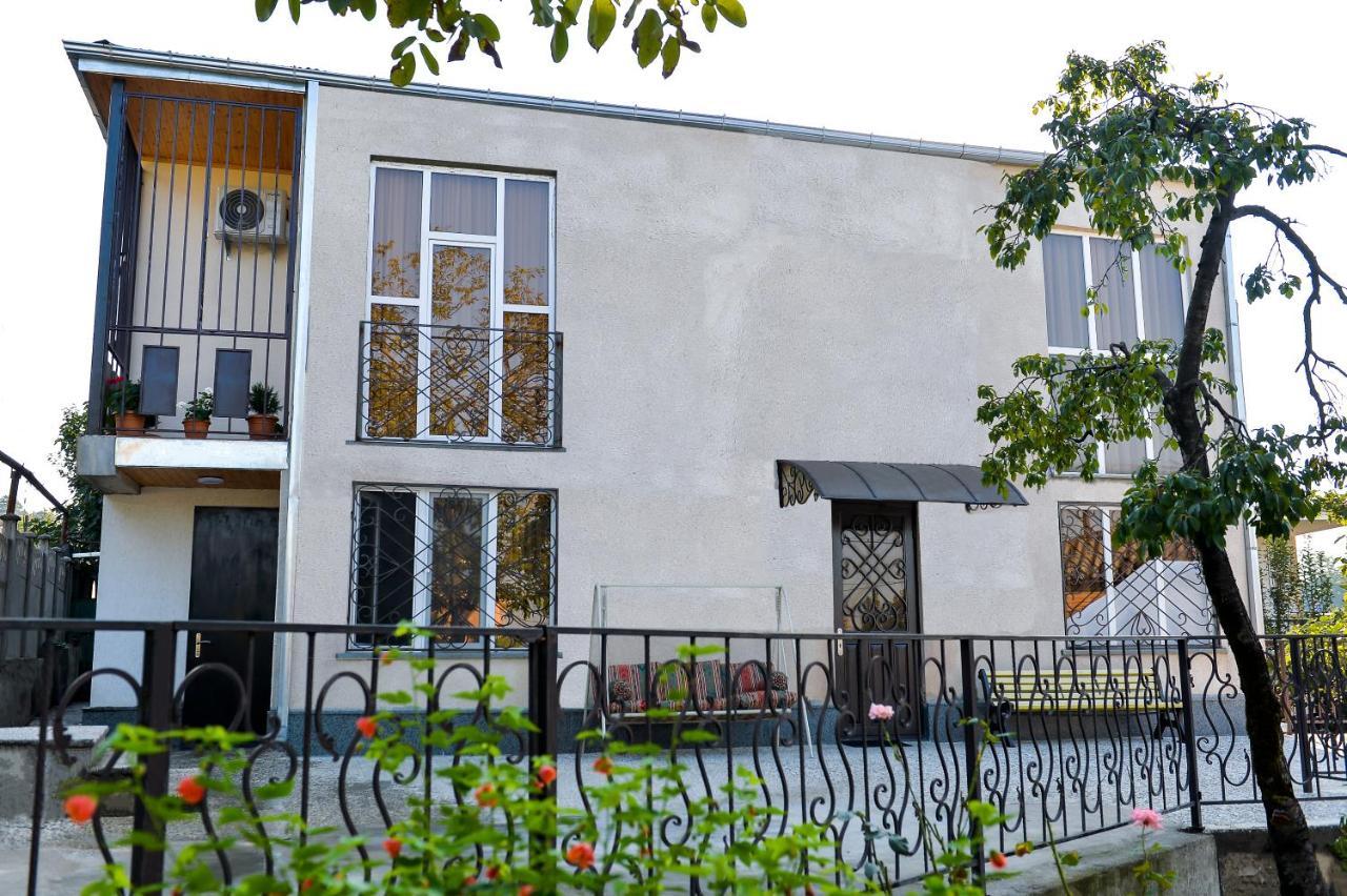 Gold Guest House كوتايسي المظهر الخارجي الصورة